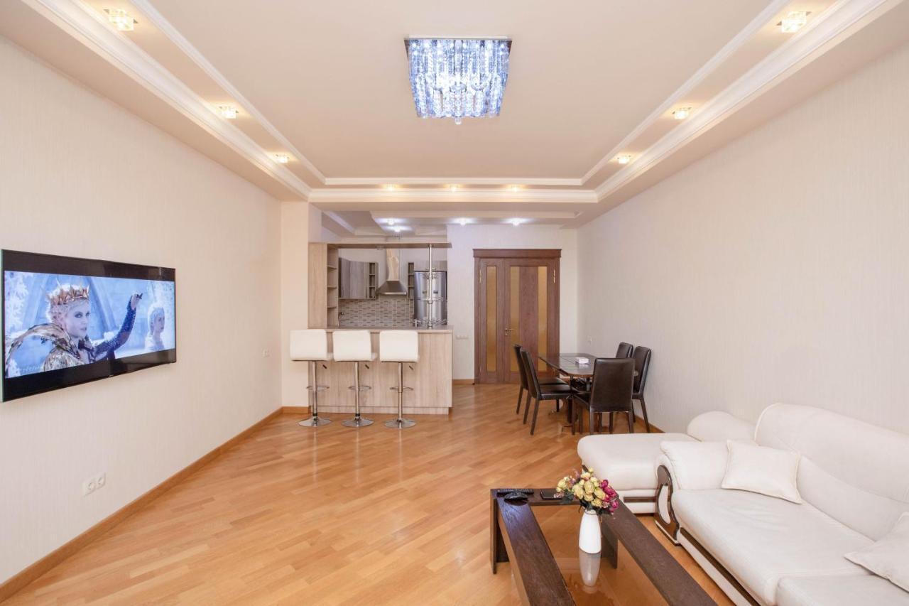 Stay Inn Apartments At Buzand 13 Street Yerevan Ngoại thất bức ảnh